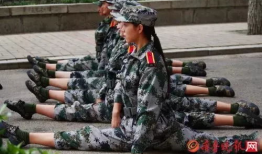 吃瓜爆料军训跳舞是真的吗,吃瓜爆料背后的真相揭秘